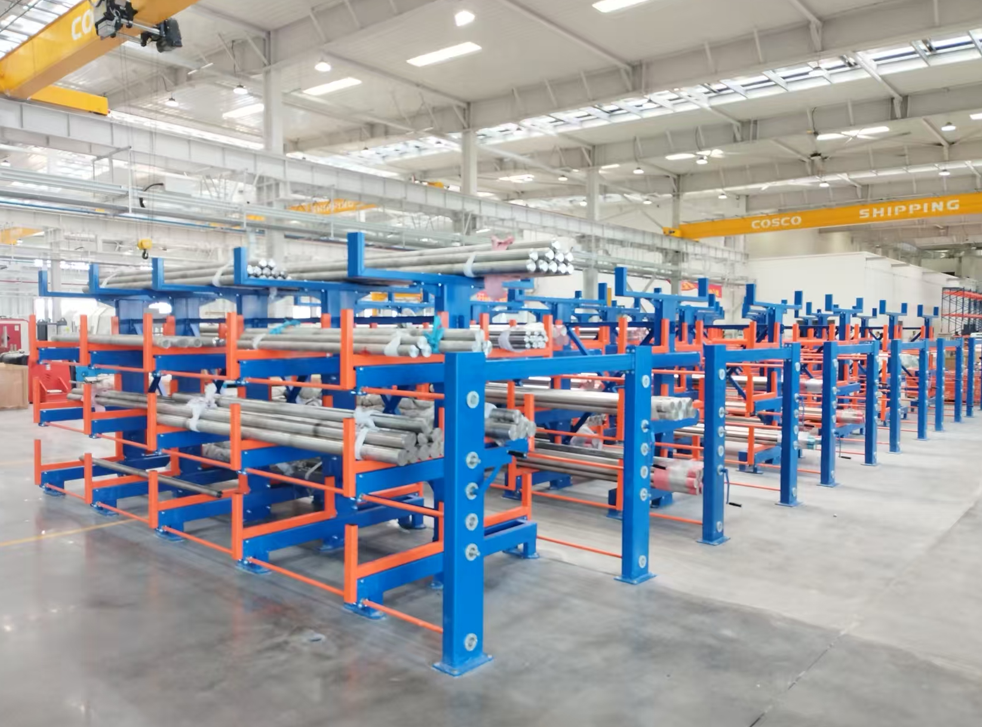 伸缩式悬臂货架